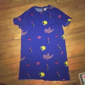 🚨 Donating soon🚨H&M Girl Power shortsleeve dress